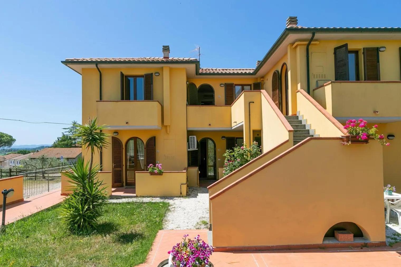 La Fonte Degli Angeli Apartments Суверето Екстериор снимка